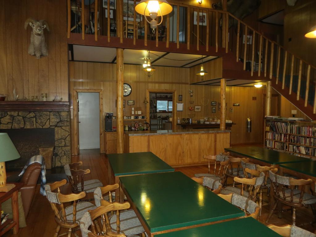 Black Cat Guest Ranch Brule Mines Екстер'єр фото